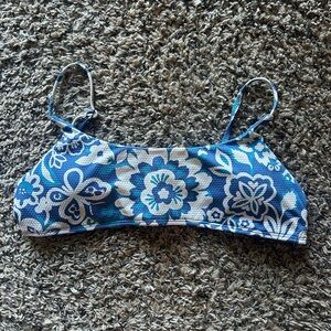 O’Neill Floral Blue and White Bikini Top